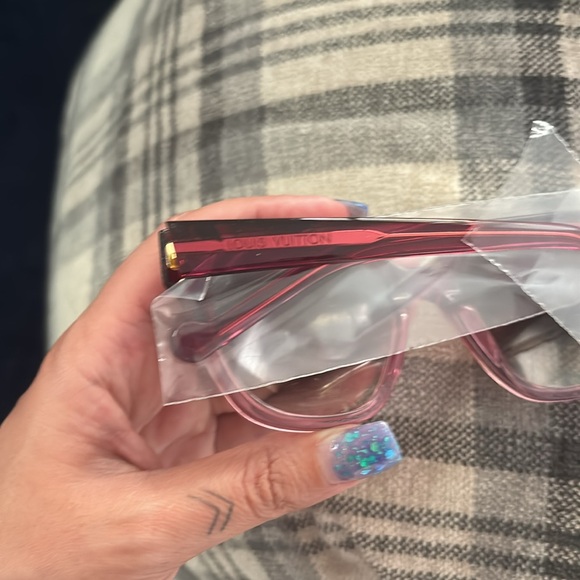 Louis Vuitton Audrey 3 Layer Sunglasses - Picture 10 of 10